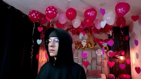 james_adamss_ online show from 14, 2, 2026