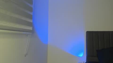 james_and_max online show from 28, 5, 2026