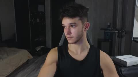 Snapshot of james_friends chatting on 14, 3, 2026 James online show from 14, 3, 2026