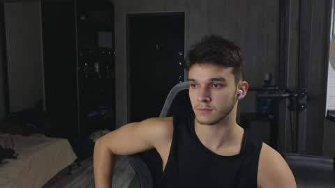 Snapshot of james_friends chatting on 15, 3, 2026 James online show from 15, 3, 2026