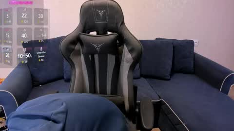 Snapshot of james_mil chatting on 19, 9, 2025 James online show from 19, 9, 2025