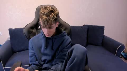 James online show from 11, 11, 2025