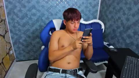 james_pettrova online show from 12, 2, 2026