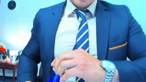 Snapshot of james_thick1 chatting on 18, 12, 2024 James online show from 18, 12, 2024