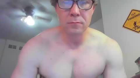 Snapshot of jamesjewels chatting on 18, 10, 2025 jamesjewels online show from 18, 10, 2025