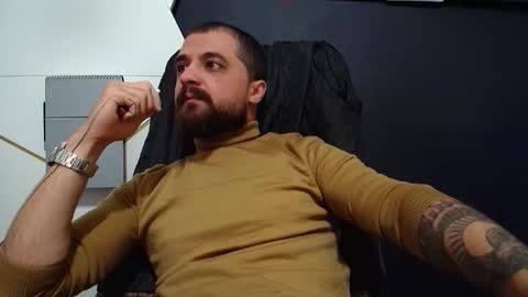 Snapshot of jamesmyersx chatting on 8, 10, 2025 JamesMyers online show from 8, 10, 2025