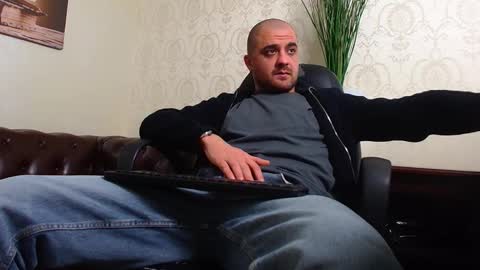 JamesMyers online show from 19, 12, 2025