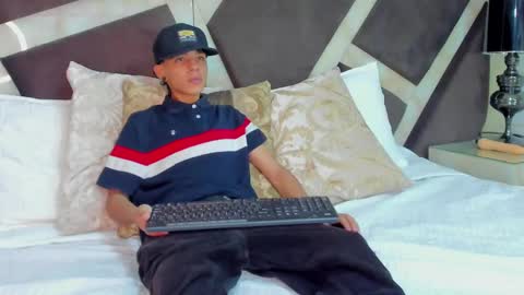 jamess_ford online show from 17, 1, 2025