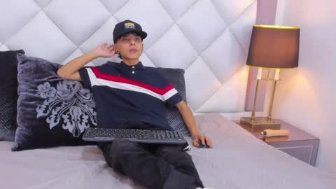 jamess_ford online show from 17, 1, 2025