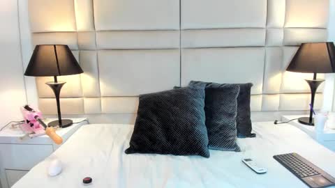 jamess_ford online show from 21, 2, 2025