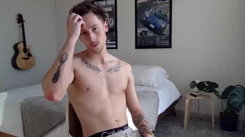 jamez_hunk online show from 10, 9, 2025