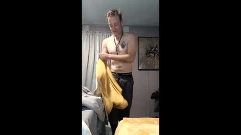 Snapshot of jamieshaneblueeyeswyo307 chatting on 5, 11, 2025 Supafly307blueeyes9in online show from 5, 11, 2025