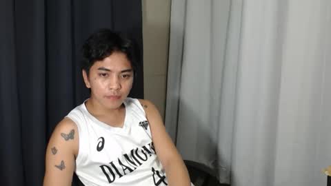 Snapshot of jamray_2 chatting on 15, 12, 2025 jam online show from 15, 12, 2025