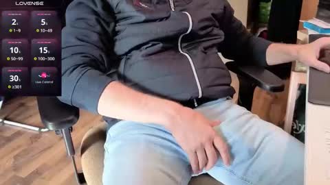 Snapshot of jan_martin chatting on 16, 10, 2025 Jan Martin online show from 16, 10, 2025