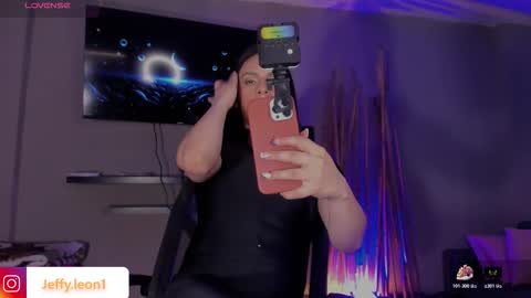 Snapshot of jan_zinmerman chatting on 19, 10, 2025 Danna varisheli online show from 19, 10, 2025