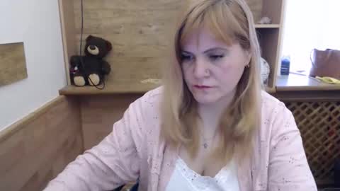 Snapshot of janaloveli chatting on 5, 4, 2026 janaloveli online show from 5, 4, 2026