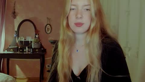 Snapshot of jane_and_star chatting on 29, 10, 2025 Star online show from 29, 10, 2025