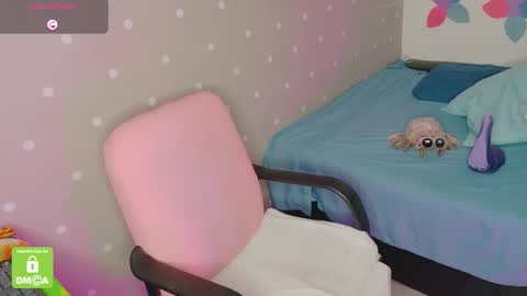 Snapshot of jane_atwood_ chatting on 16, 11, 2025 Jane Atwood online show from 16, 11, 2025