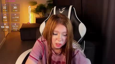 Snapshot of jane_halll chatting on 7, 7, 2026 Jane online show from 7, 7, 2026