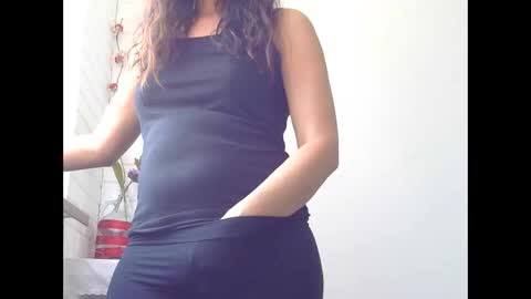janehotmilf online show from 5, 6, 2026
