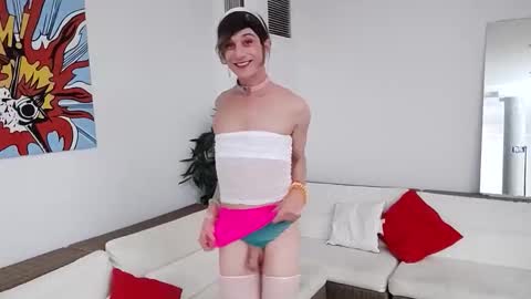 Snapshot of janetrans chatting on 28, 11, 2025 janetrans online show from 28, 11, 2025