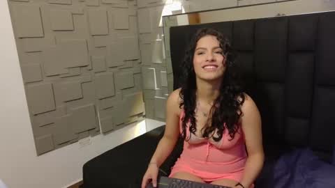 Snapshot of janitaa chatting on 13, 11, 2025 Jan online show from 13, 11, 2025