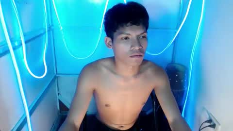 janlloyd04 online show from 19, 3, 2026