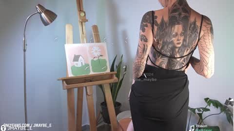 Snapshot of janne_maybe chatting on 23, 12, 2024 jmaybe e online show from 23, 12, 2024