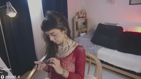   jmaybe e online show from 1, 12, 2025