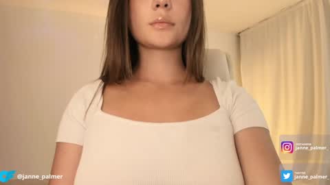 janne_palmer_ online show from 28, 1, 2025