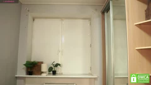 Im 18 years old Im fond of traveling I like to explore new cultures and Im open to communication. In my spare time I do sp online show from 19, 12, 2025