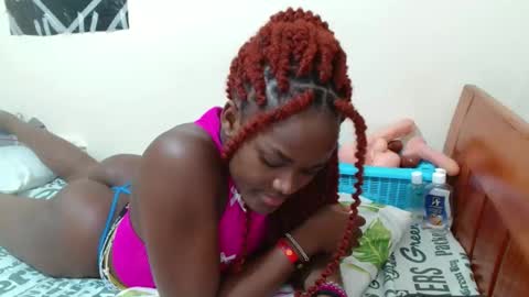 Snapshot of jannie_e chatting on 1, 4, 2026 Jannie online show from 1, 4, 2026