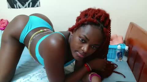 Snapshot of jannie_e chatting on 4, 4, 2026 Jannie online show from 4, 4, 2026
