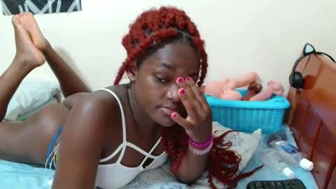 Snapshot of jannie_e chatting on 5, 4, 2026 Jannie online show from 5, 4, 2026