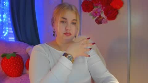 Snapshot of jansylines chatting on 6, 2, 2025 JansyLines online show from 6, 2, 2025