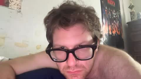 Snapshot of jaredpoz chatting on 5, 8, 2026 jaredpoz online show from 5, 8, 2026