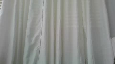 Snapshot of jarevavax chatting on 17, 12, 2025 JarevavaX online show from 17, 12, 2025