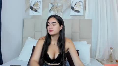 Jaslyn online show from 11, 12, 2024