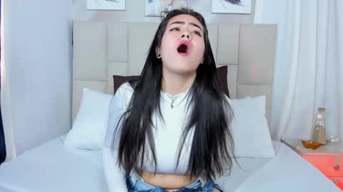 Jaslyn online show from 16, 1, 2025