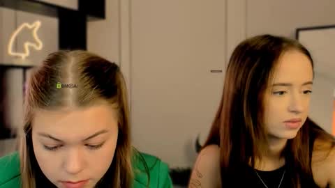 Snapshot of jasmies chatting on 20, 10, 2025 jasmies online show from 20, 10, 2025