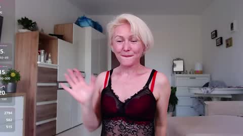 Jasmin room for people 40 online show from 1, 5, 2026