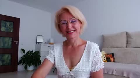 Jasmin room for people 40 online show from 10, 7, 2026