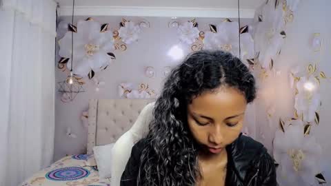 Snapshot of jasmin_brunette_ chatting on 17, 12, 2024 Jasmin online show from 17, 12, 2024