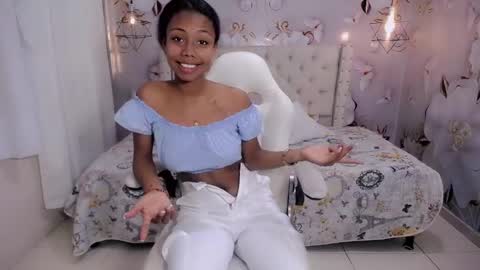 Snapshot of jasmin_brunette_ chatting on 22, 1, 2025 Jasmin online show from 22, 1, 2025