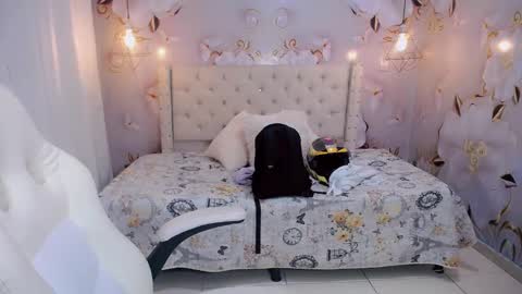 Snapshot of jasmin_brunette_ chatting on 14, 2, 2025 Jasmin online show from 14, 2, 2025