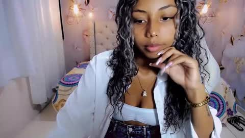Snapshot of jasmin_brunette_ chatting on 21, 2, 2025 Jasmin online show from 21, 2, 2025