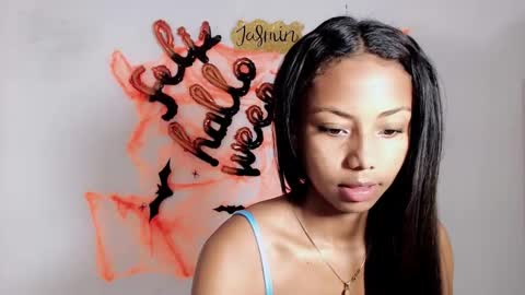 Snapshot of jasmin_brunette_ chatting on 7, 10, 2025 Jasmin online show from 7, 10, 2025