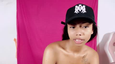 Snapshot of jasmin_brunette_ chatting on 24, 10, 2025 Jasmin online show from 24, 10, 2025