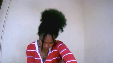 Snapshot of jasminah176750 chatting on 9, 10, 2025 jasminah176750 online show from 9, 10, 2025