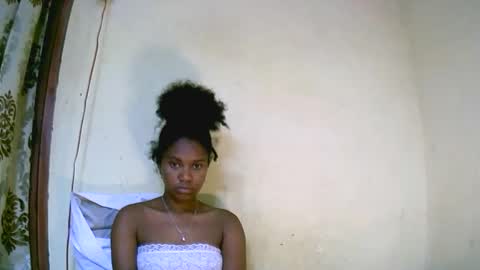 Snapshot of jasminah176750 chatting on 10, 10, 2025 jasminah176750 online show from 10, 10, 2025